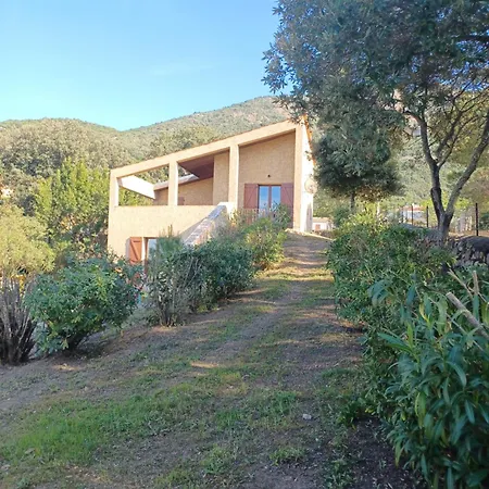 Padulina Au Bord De La Avec Piscine Galeria (Corsica)