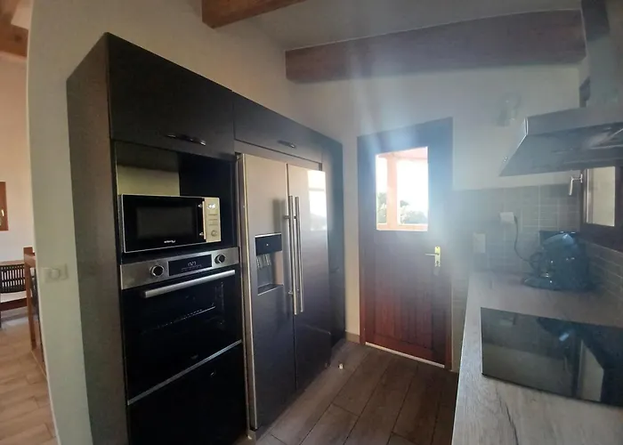 Vila Padulina Au Bord De La Avec Piscine