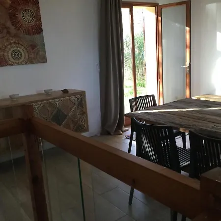Padulina Au Bord De La Avec Piscine *