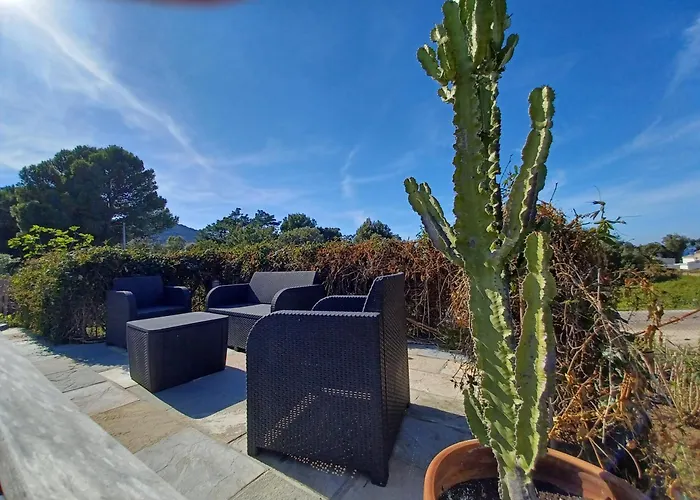 Padulina Au Bord De La Avec Piscine *